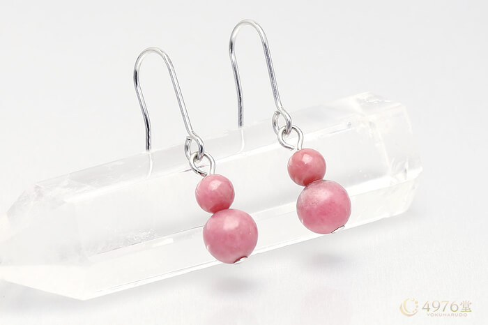 ロードナイト ピアス シンプル6mm ｜ 天然石通販の4976堂